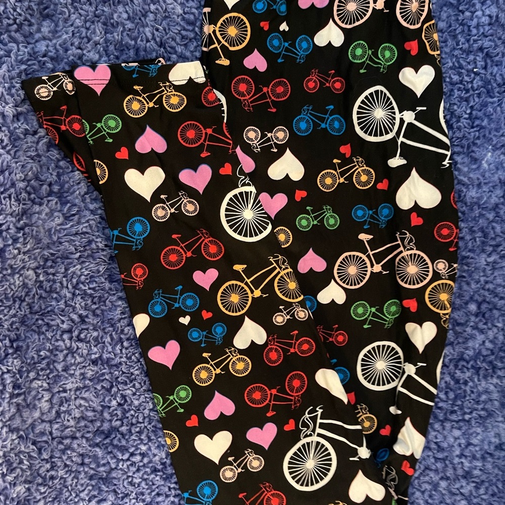 Buttery Soft NWT TC Leggings - Picture 3 of 16